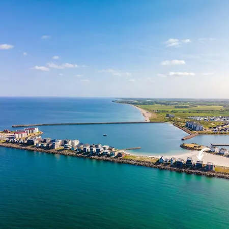 Designer Strandvilla Auf Der Ostsee - Mit Freiem Meerblick Und Dachterrasse Olpenitz